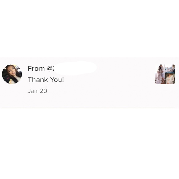 Maternity Lace Photoshoot Gown in White - Picture 8 of 9